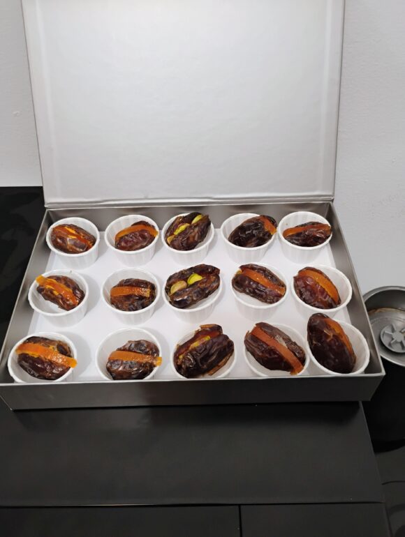 Alf Leila wa Leila Collection     Assorted Medjool dates stuffed  400 g - Image 4